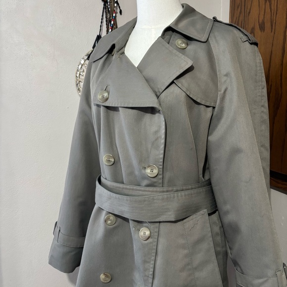 Vintage London Fog Classic Olive Green Trench Coat Size 10 - Picture 8 of 15